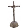 Croix métal sur socle
