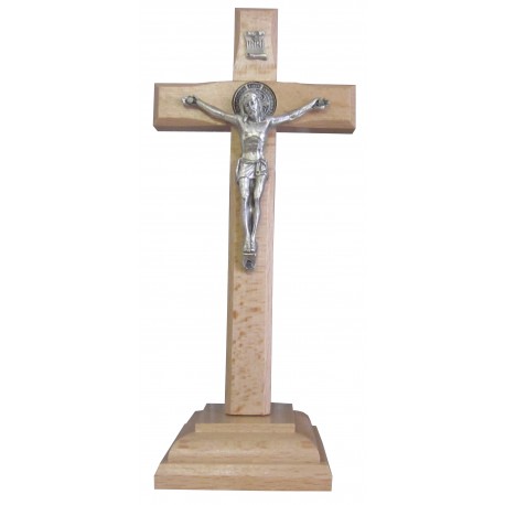 Crucifix sur socle Saint Benoit